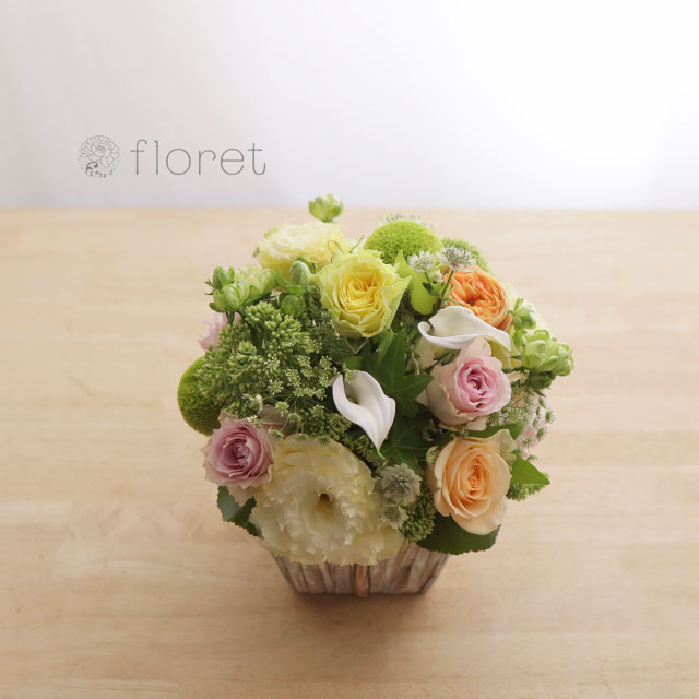 優しいミックスカラーのアレンジメント2