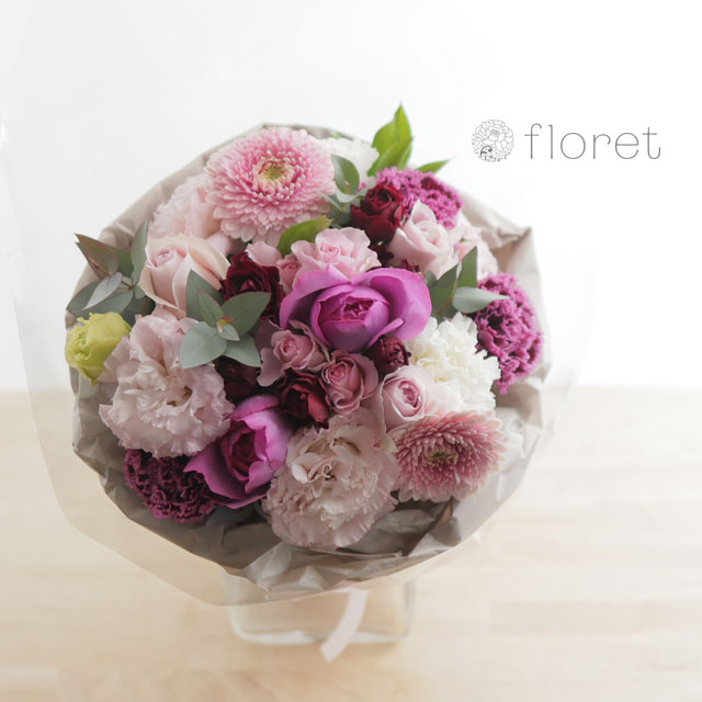 ピンクとグレーのブーケ2