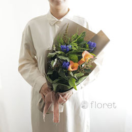 【秋限定】リンドウの入ったお任せ秋の花束