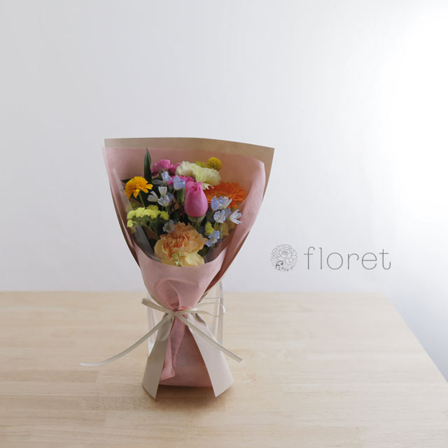 コンパクトな花束（お任せミックス系）サンプル画像D