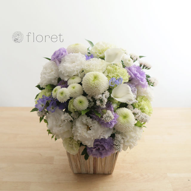 紫色のお供え・お悔み・供花アレンジメントM　サンプル画像B