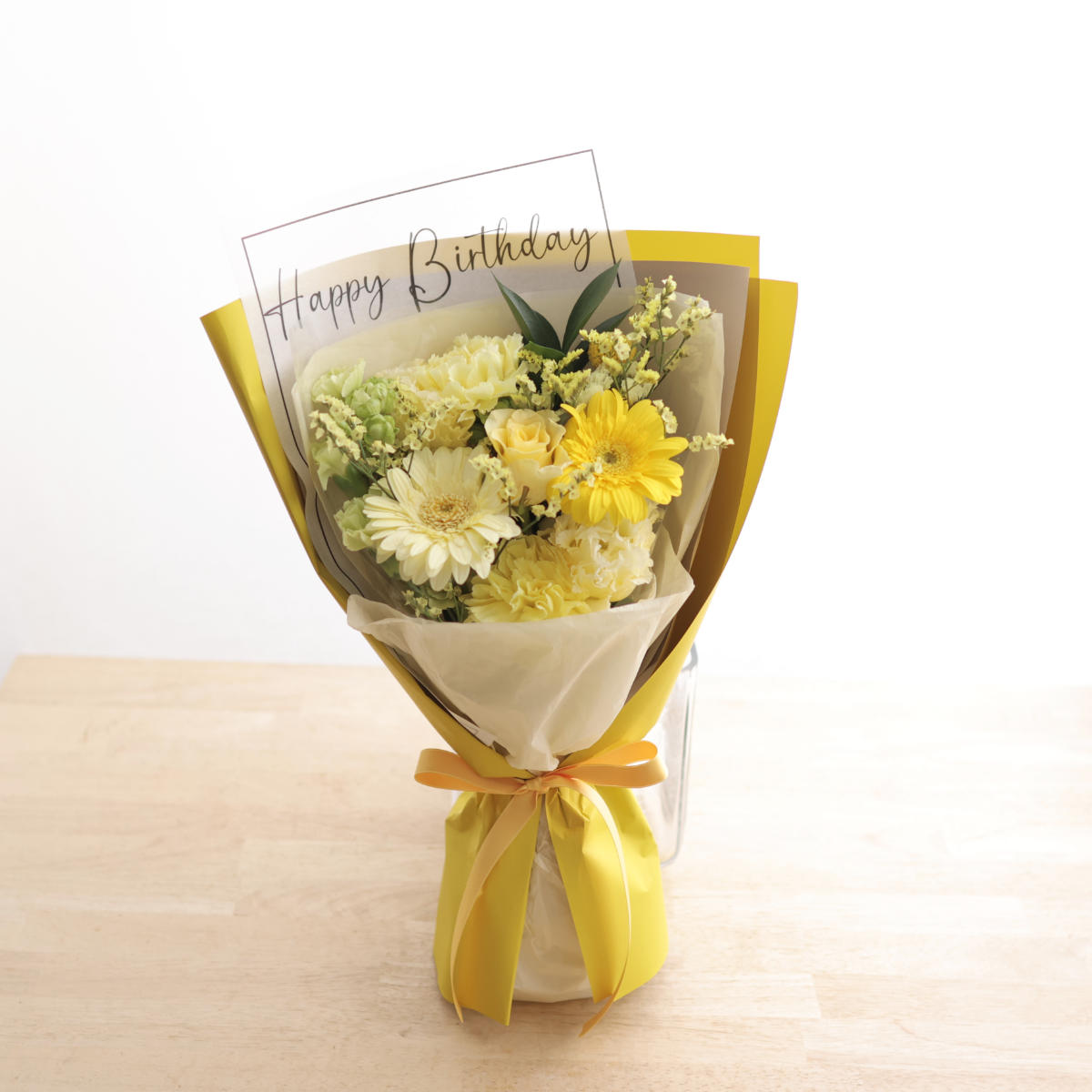 お誕生日・お祝いの花束（黄色） サンプル画像A