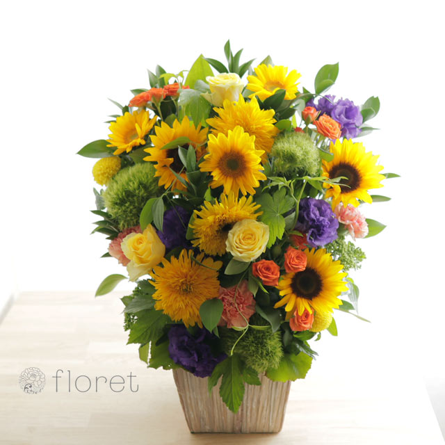 ひまわりの縦長デザインのフラワーギフト1